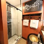 Holiday home Rockstar Penthouse Speakeasy - Massive By Broadway Nashville