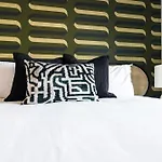 Trinity - Odyssey - Pool & Gym - Heart Of Midtown Holiday home *