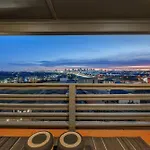 Game Balcony Backyard Near Downtown Nash * Nashville