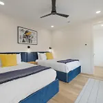 Holiday home The Elmwood & Ashford - 8br Weho Rooftops *