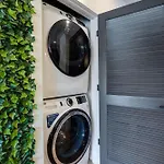 Holiday home Trinity - Odyssey - Pool & Gym - Heart Of Midtown Nashville
