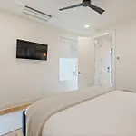 The Elmwood & Ashford - 8br Weho Rooftops