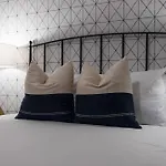 Trinity - Odyssey - Pool & Gym - Heart Of Midtown Holiday home