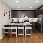 Midnight Strings - Cozy And Close To Downtown