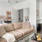Landing Beautiful Studio Pool Gym