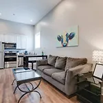 Apartment Unique 1br In A Renovated Church *