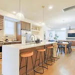 New Hidden Gem, Luxury Kitchen, 5 Min To Broadway * Nashville