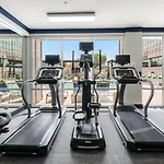 Boulevard Stays Midtown 1Br Pool Gym Parking 06