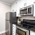 Music City Dreams Downtown Nashville - Parking Included