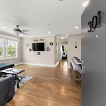Midnight Strings - Cozy And Close To Downtown