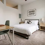 Boulevard Midtown 1br Pool Gym Parking 02 *