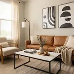 Boulevard Midtown 1br Pool Gym Parking 06