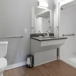 Landing Stunning Studio Courtyard Gym * Nashville
