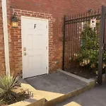 Bright And Cozy Church Conversion1br Nashville