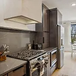 Apartment 3br Townhome Rooftop Views Hot Tub & Fireplace