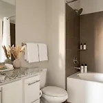 Boulevard Midtown 1br Pool Gym Parking 01 Apartment Nashville