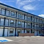 Landing Incredible In Downtown Hermitage Apartment *