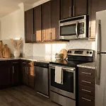 Boulevard Midtown 1br Pool Gym Parking 06