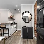 Music Dreams Downtown - Parking Included Nashville
