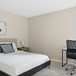 Apartment Comfortable Retreat With In-unit Washerdryer *