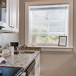 Bright And Cozy Church Conversion1br Apartment Nashville