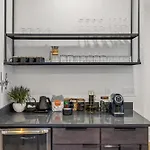 3br Townhome Rooftop Views Hot Tub & Fireplace Apartment