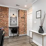 Music Dreams Downtown - Parking Included Apartment Nashville