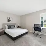 Comfortable Retreat With In-unit Washerdryer