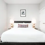 Two Cozysuites Music Row Chic Condo With Parking