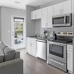 Landing Stunning Studio Courtyard Gym * Nashville