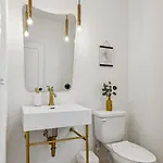 New Modern Escape With Rooftop Hot Tub Apartment Nashville