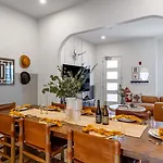 Outrider Buyout - 2 Units - Dt Nashville By Avantstay