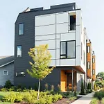 Dual Homes Rooftop Deck In Downtown *