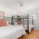 The Dolly Loft On Music Row Historic Charm!