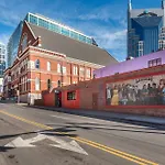 Tobacco One Nashville