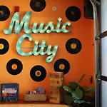 Nashville Oasis At The Muse Modern 2Br With Balcony Rooftop Views