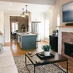Sprawling Sylvan Park Estate * Nashville