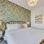 Designer Condo - The Gulch - Private Rooftop