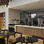 Tempo By Hilton Midtown