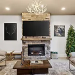 The Lodge By Avantstay Private Rooftop Lounge Hot Tub Skyline Views Near Broadway