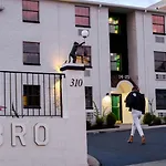 Sleeps 48 Entire Hotel - 24 Private Suites 7Min To Broadway Perfect For Groups Sobro By Avantstay