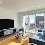 The Carter Buyout - 2 Units By Avantstay Sleeps 24 Group Stays