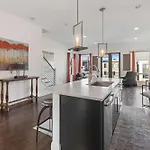 Nashville Home With Stunning Rooftop Views