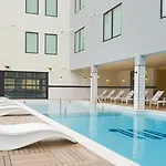 Vinyl - Rooftop Pool - Gym - On Music Row Nashville