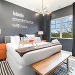 Outlaw-rooftop Patio & Game Room-mins To Broadway *