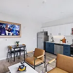 Vinyl - Rooftop Pool - Gym - On Music Row * Nashville
