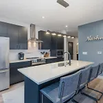 Holiday home Modern West End For 6 Shared Pool & Gym Nashville