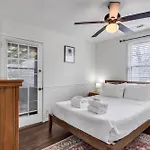 The Cornish Classic - Cozy Ranch Near Downtown Holiday home *