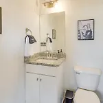 Retro Disco Haven Near Downtown Nash! Holiday home Nashville