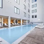 Vinyl - Rooftop Pool - Gym - On Music Row Holiday home *
